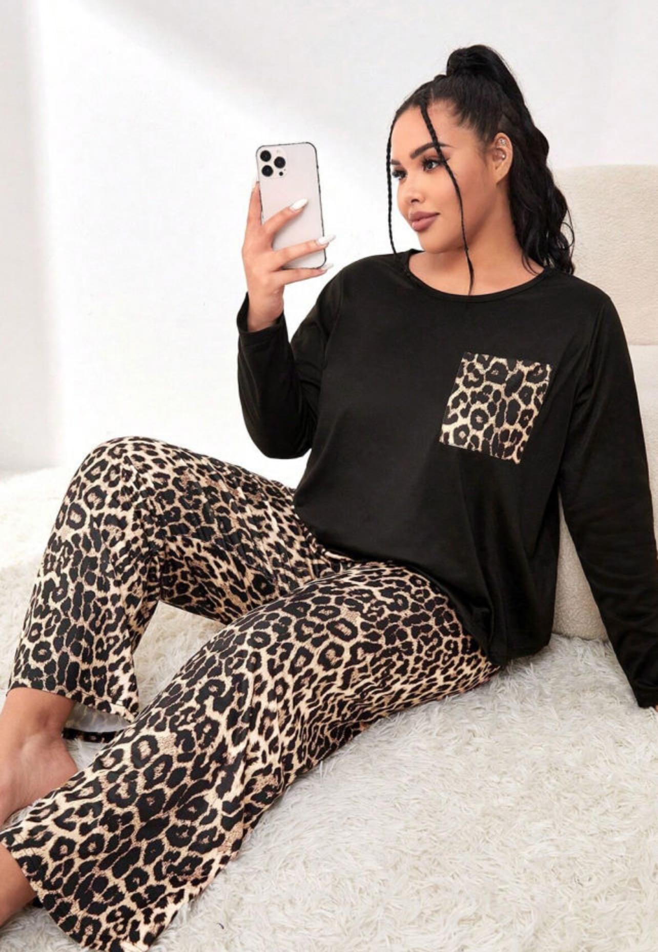 Plus Size Leopard Patched sleeves - Image 3