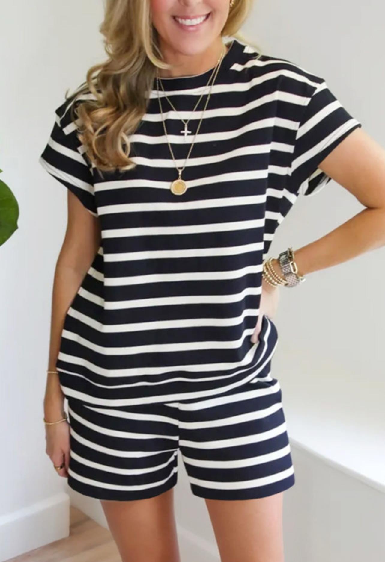 Nesti Stripped Shorts Set